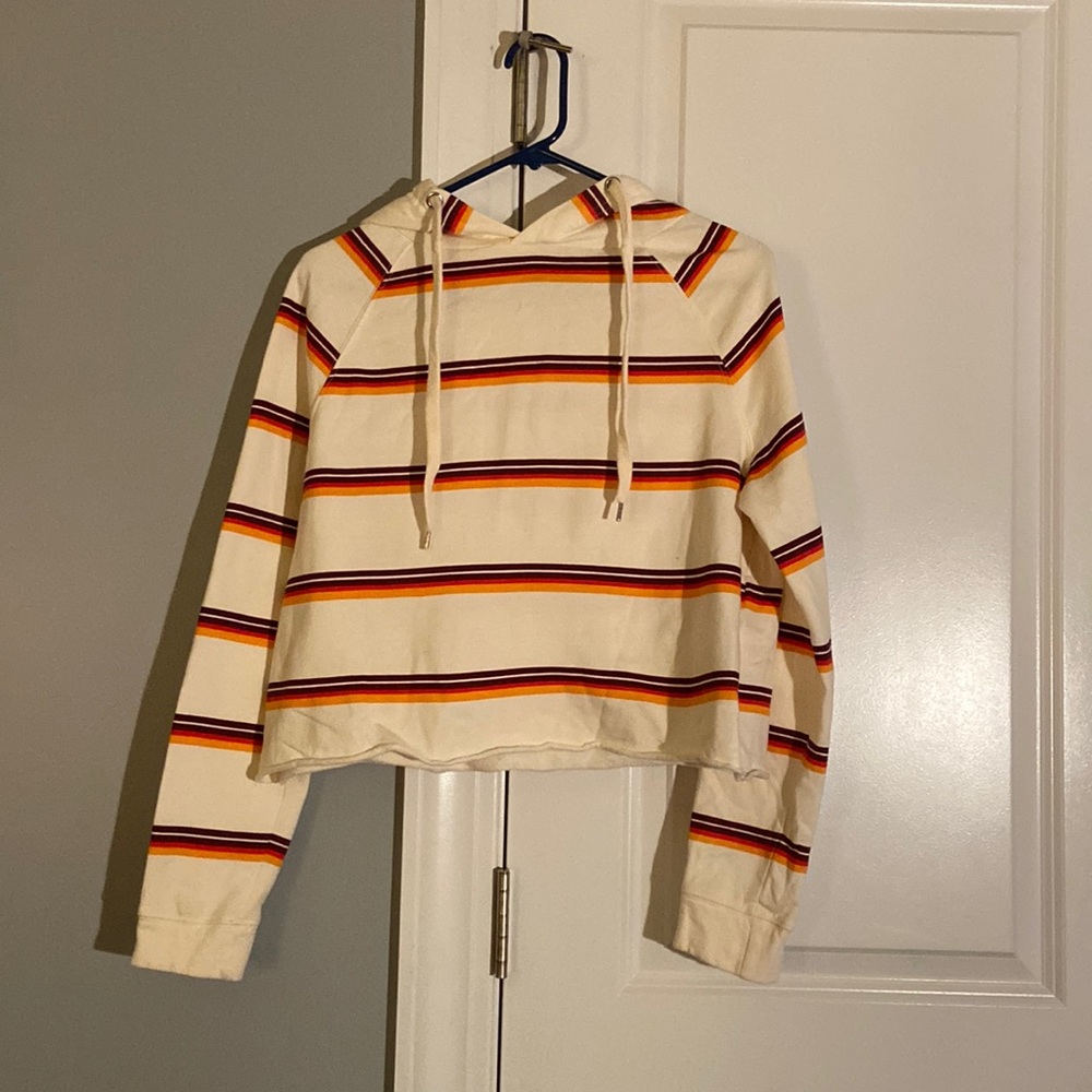 cropped sweatshirt